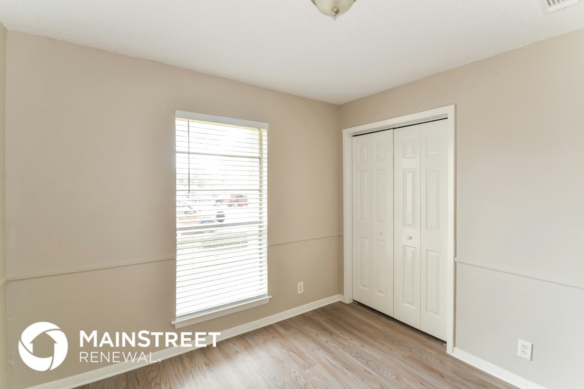 Building Photo - 6507 Ridge Cir Dr