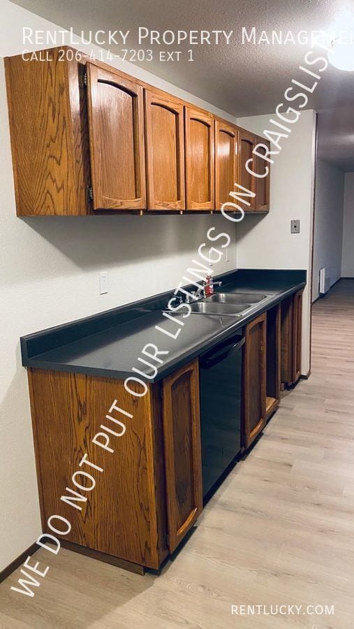 Building Photo - 1733 SW 318th Pl