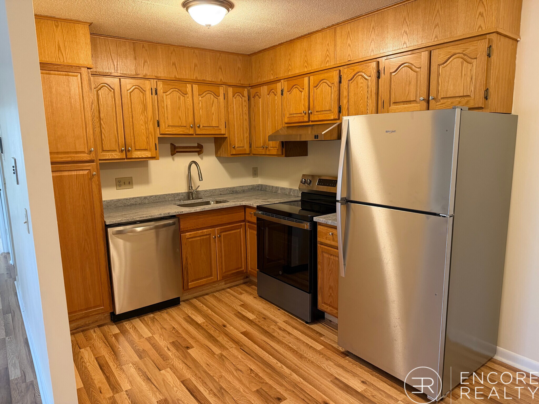 Building Photo - 124 Sutherland Rd