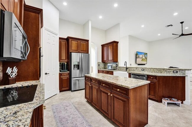 Building Photo - 7421 NW 115th Terrace