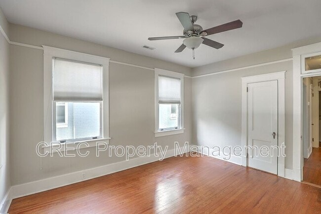 Building Photo - 831 Rutledge Ave