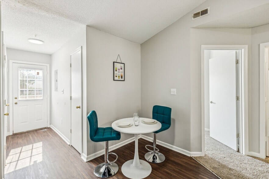 Building Photo - 3508 Carlson Bay Ct