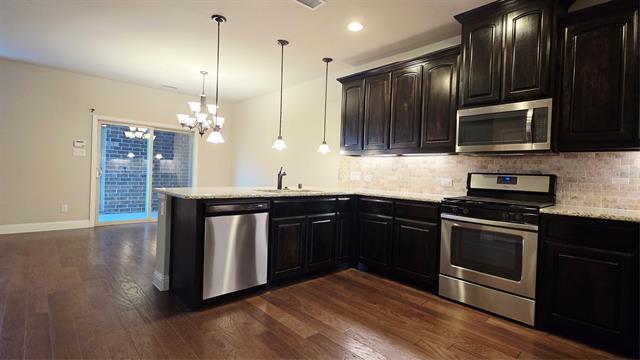 Building Photo - 309 Tottenham Ct