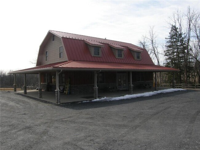 Building Photo - 180 Nazareth Dr