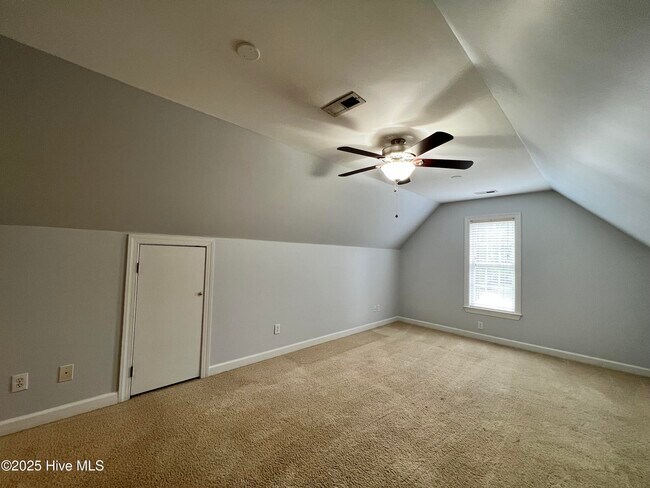 Building Photo - 10173 Stoney Brook Ct SE