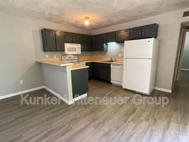 Building Photo - 164 Eagle Ridge