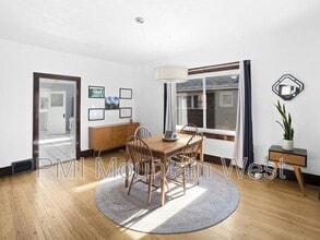 Building Photo - 647 Bryan Ave