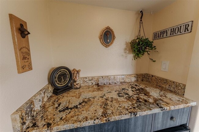 Building Photo - 203 W Crest Ave