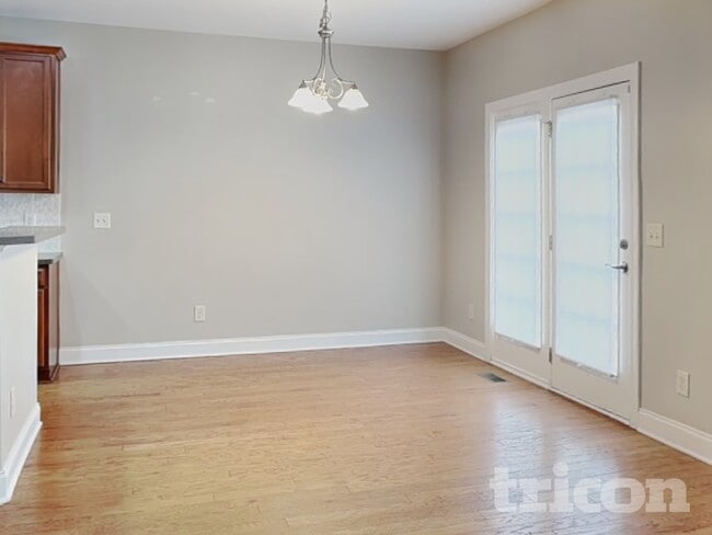 Building Photo - 448 Big Willow Way