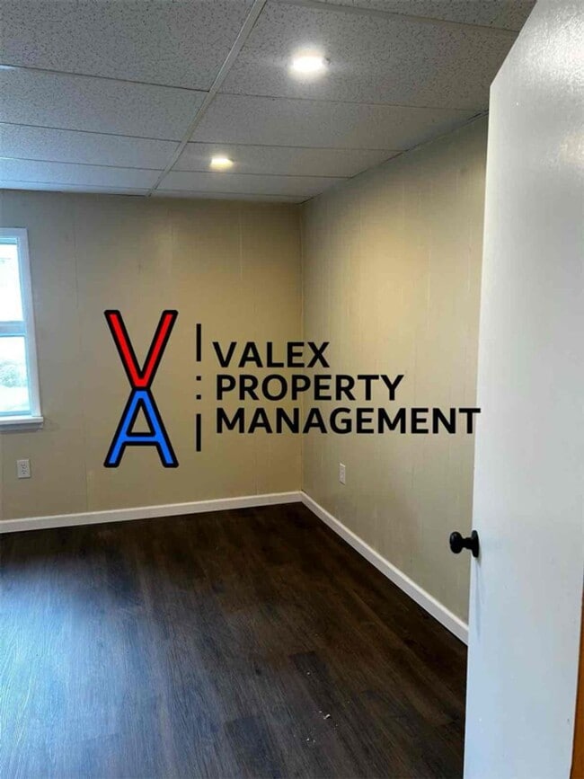 Building Photo - 344-346 Main Street