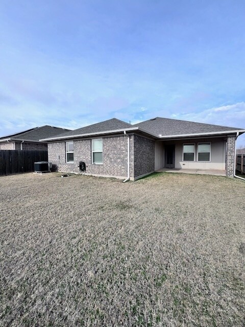 Building Photo - 7000 NW 155th Ter