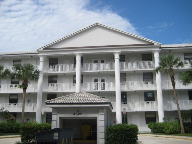 Building Photo - 3520 Whitehall Dr
