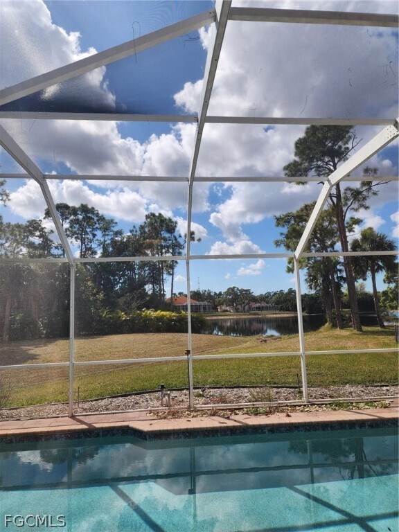 Building Photo - 25211 Roland Ln