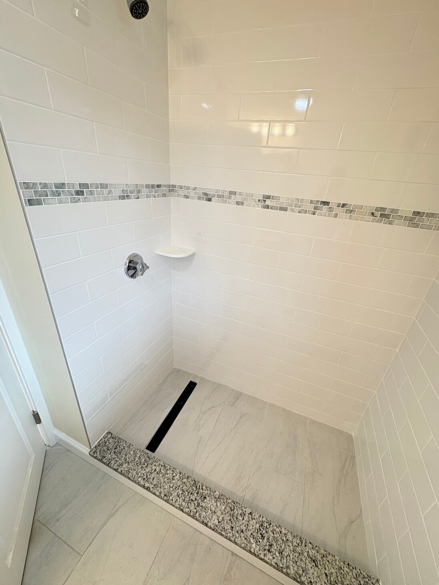 Building Photo - 7 Lowell Cir