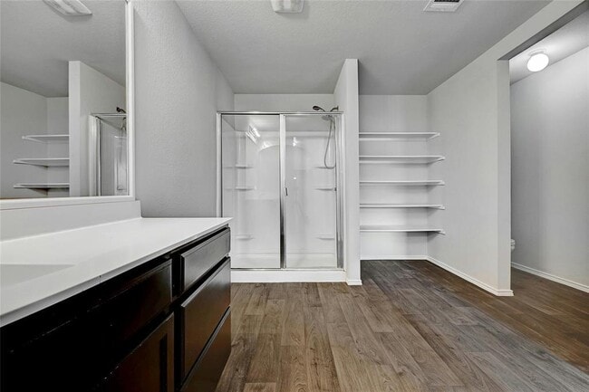 Building Photo - 5800 Shanjia Dr