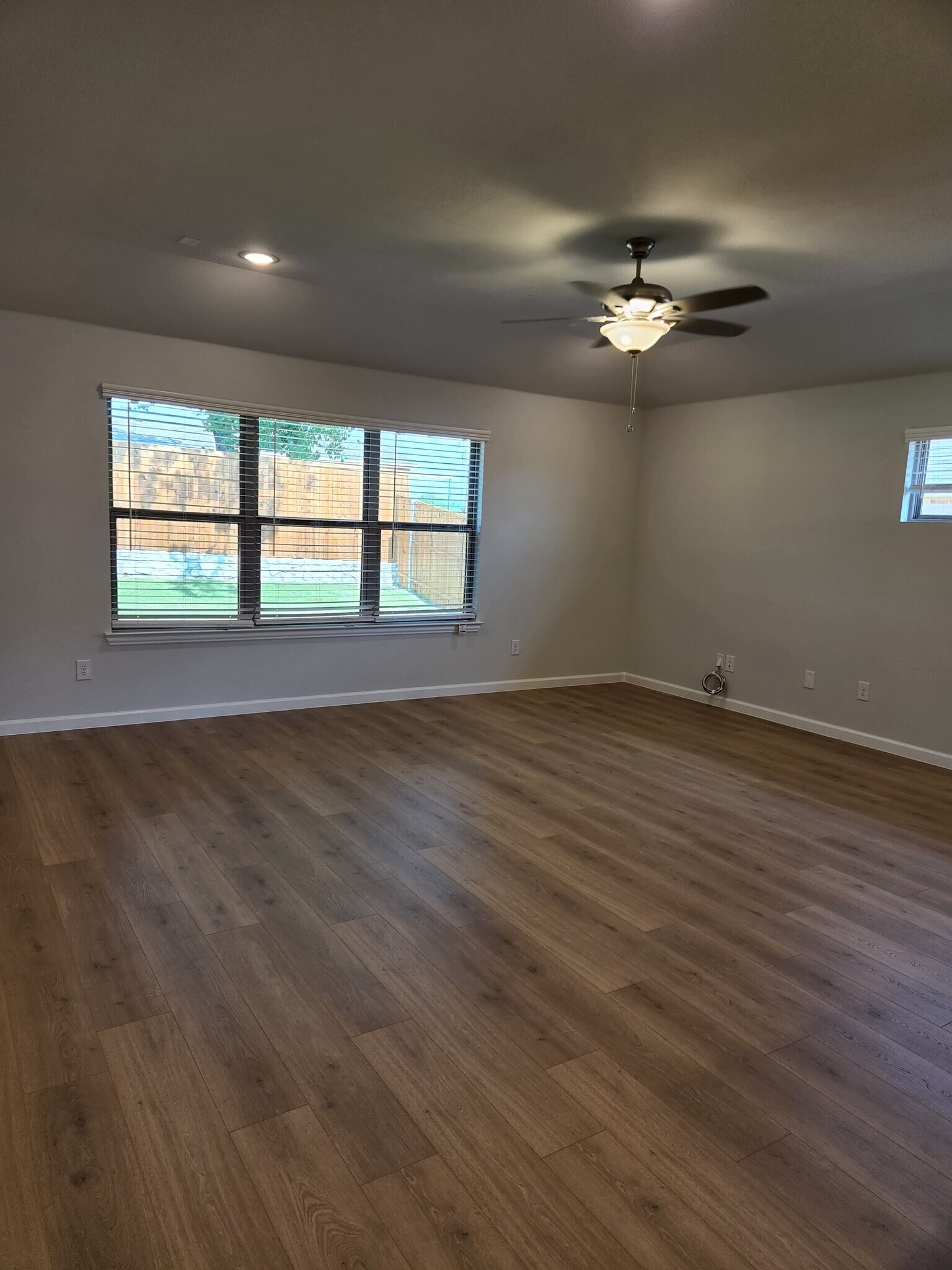 Building Photo - 2043 Atlantic Ave