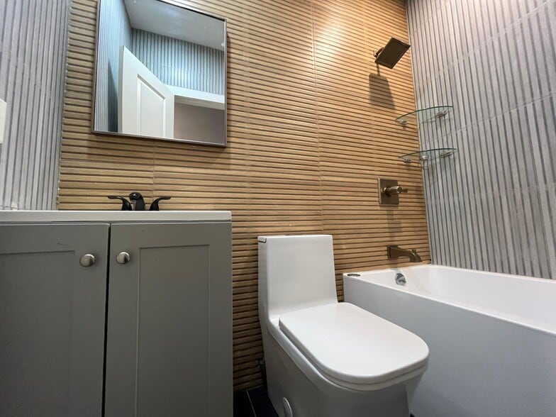 Building Photo - 60 Jordan Ave