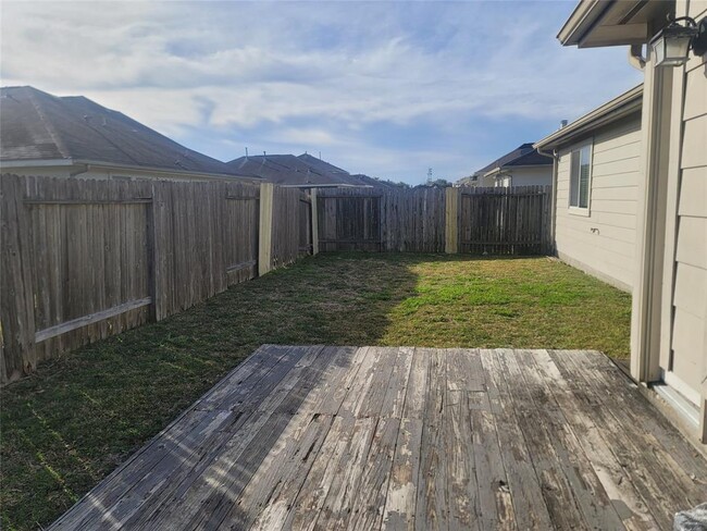 Building Photo - 3611 Elmwood Dale Dr