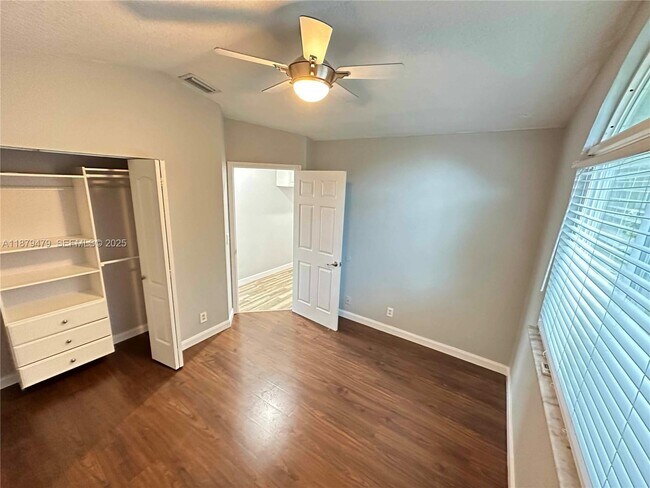 Building Photo - 2611 Regalia Way