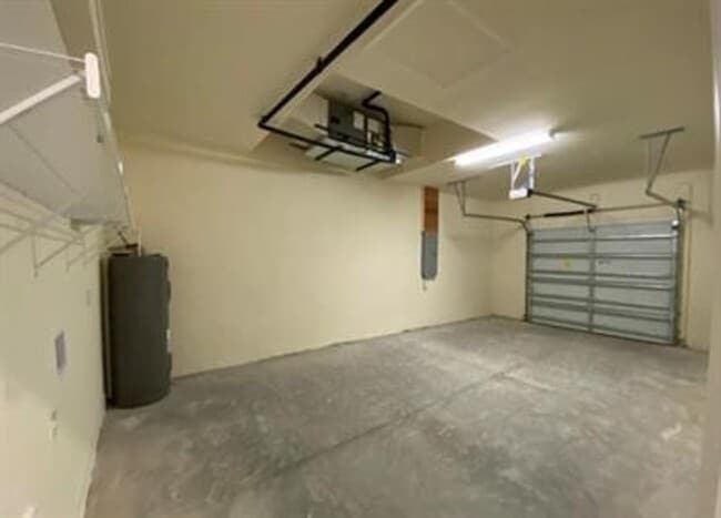 Building Photo - 1116/1118 Albert Ave