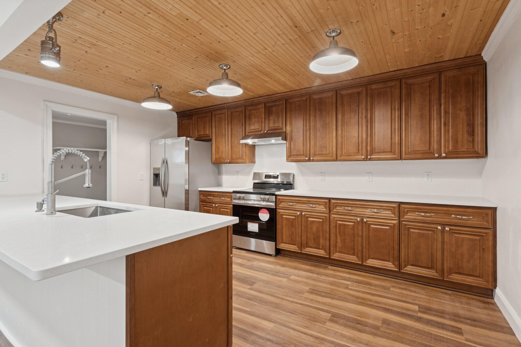 Building Photo - 12 Meadow Dr