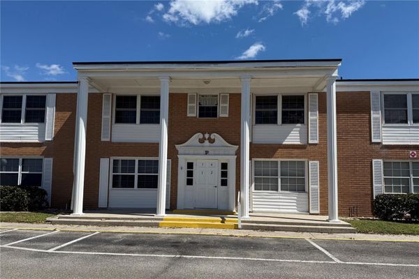Building Photo - 4158 Tamiami Trl