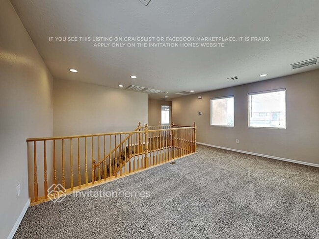 Building Photo - 6833 Babbler St