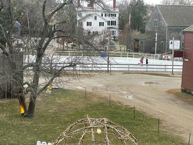 Building Photo - 72-74 Jefferson St