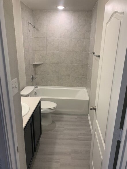 Building Photo - 1874 Indigo Ln