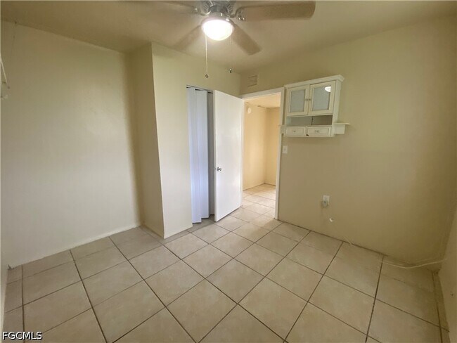 Building Photo - 8110 Howell Ave
