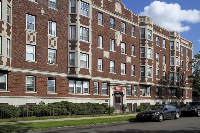 Heritage Place - Viceroy Apartments on Heritage Place
