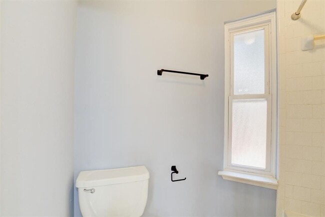 Building Photo - 3706 Echo Grove Ln