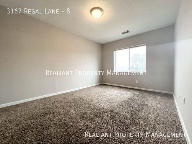 Building Photo - *** $250.00 OFF 1 MONTH'S RENT ***