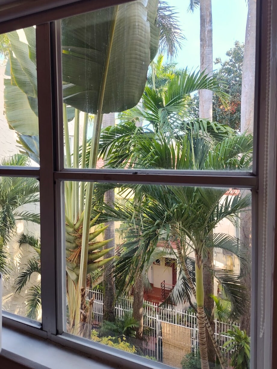 Garden View - 900 16th St