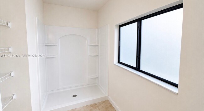 Building Photo - 2208 NW 42nd Pl