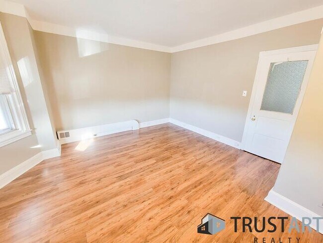 Building Photo - 2840 West Glenwood Avenue - 1, Philadelphi...