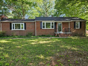 Building Photo - 8405 Rugby Rd