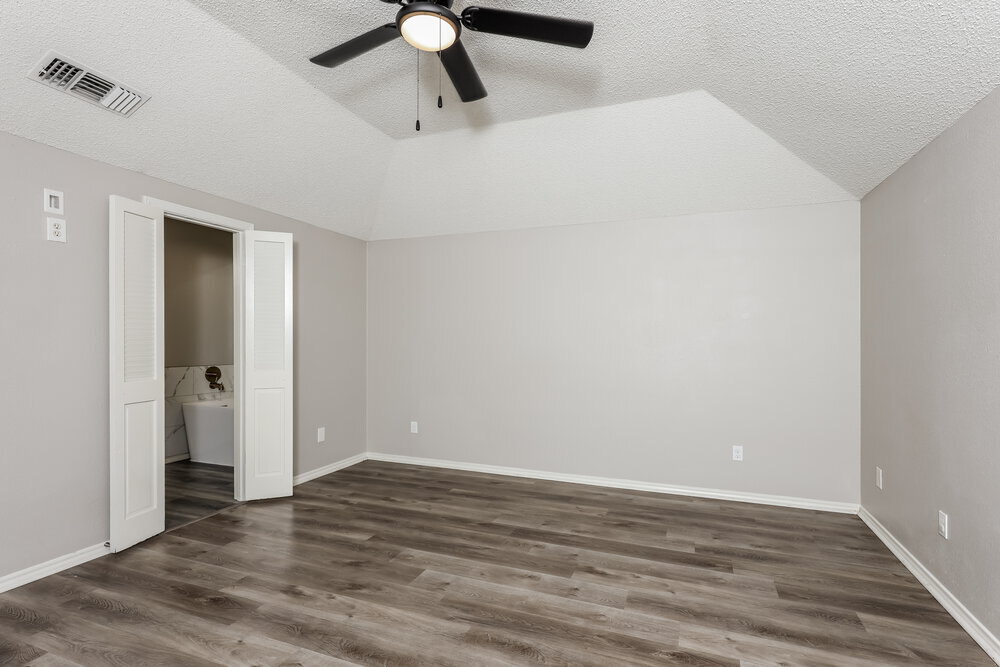 Building Photo - 608 Wisterglen Dr