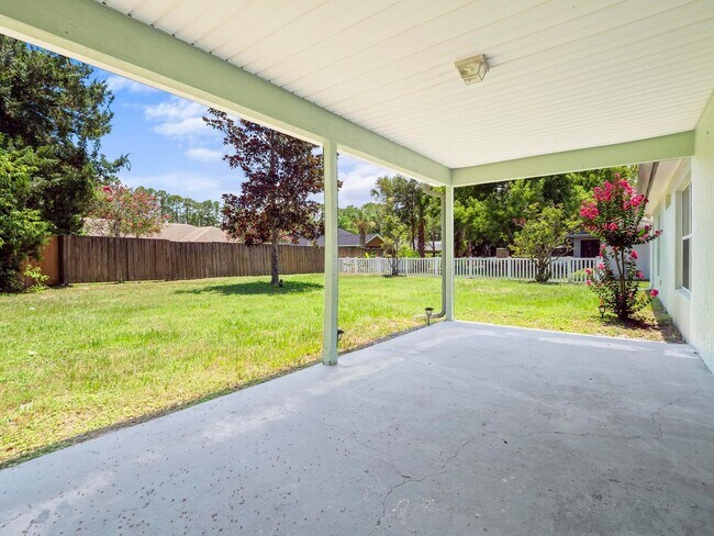 Building Photo - Available now!