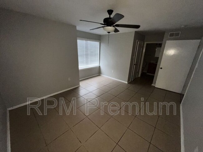 Building Photo - 5170 Weston