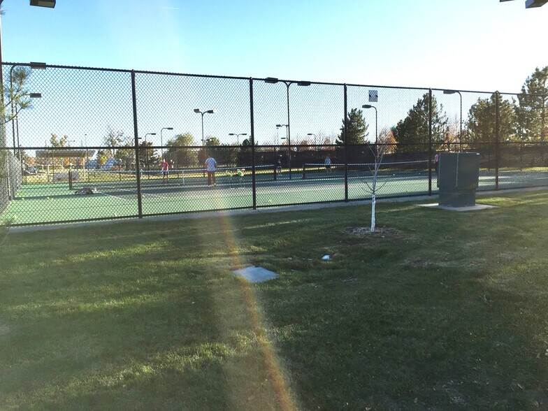 Building Photo - 1920 Willow St