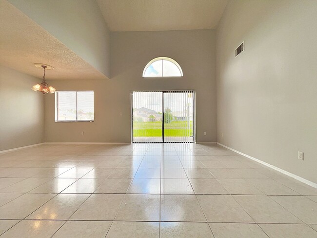 Building Photo - 4 Bedroom Upgraded Home for rent in Bermud...