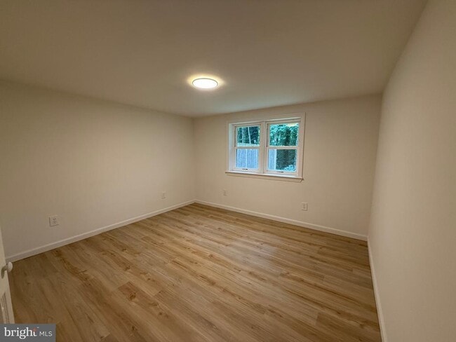 Building Photo - 65 Springhill Rd
