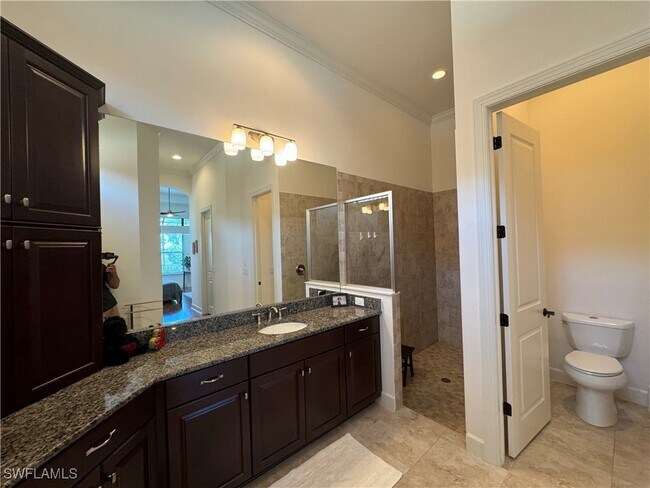 Building Photo - 9262 Rialto Ln