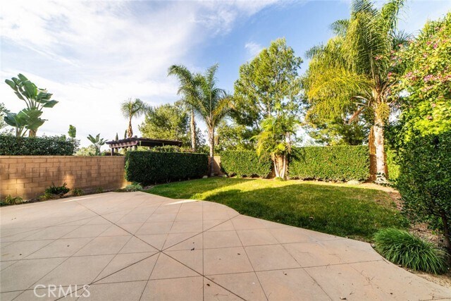 Building Photo - 168 Desert Bloom