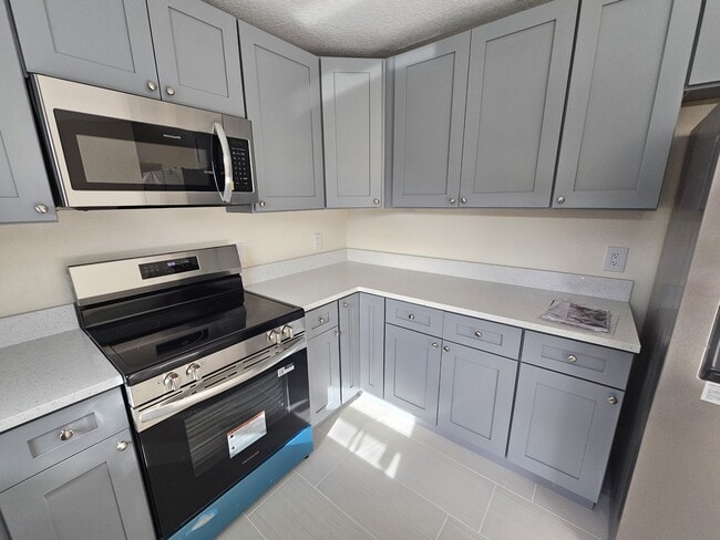 Building Photo - 414 Sandpiper Ridge Dr