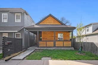 Building Photo - 2728 Holly St