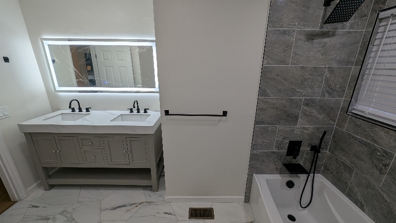 Building Photo - 3705 Blackgum Dr