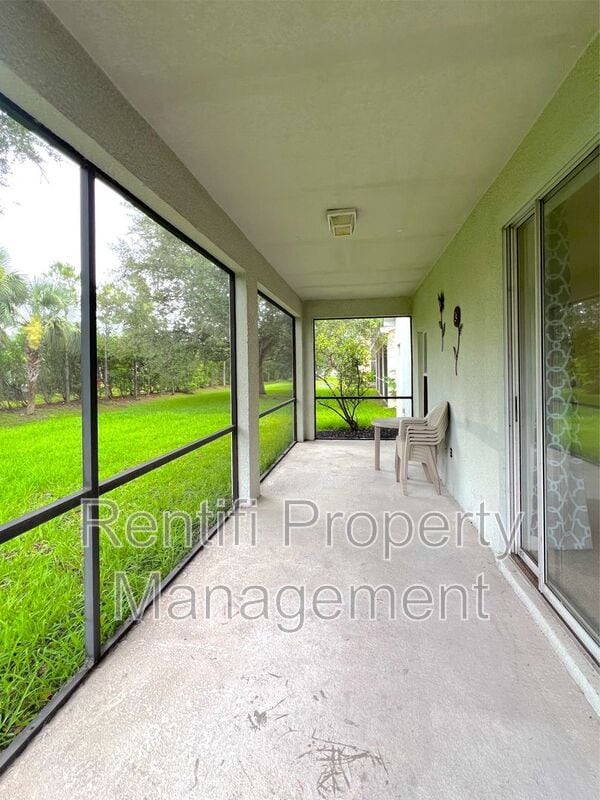 Building Photo - 9240 Gladiolus Preserve Cir
