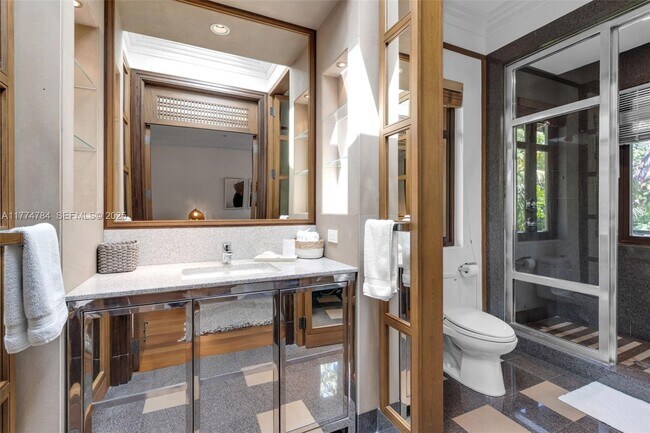 Building Photo - 9 Harbor Point